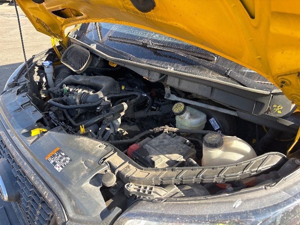 Cargo Van (Panel Van)-Light and Medium Duty Trucks-Ford-2022-Transit 250-Fort Wayne-IN-106,325\n\t\tmiles-$ 29,250 - Image 23