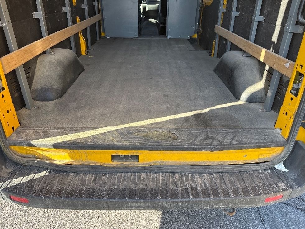 Cargo Van (Panel Van)-Light and Medium Duty Trucks-Ford-2022-Transit 250-Fort Wayne-IN-106,325\n\t\tmiles-$ 29,250 - Image 9