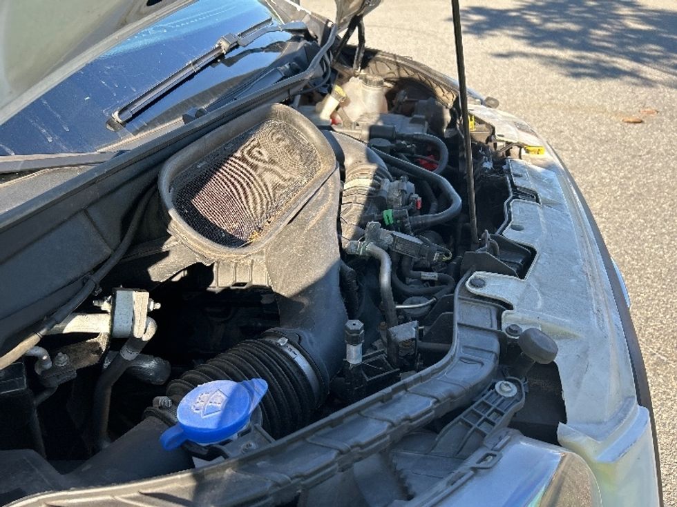 Cargo Van (Panel Van)-Light and Medium Duty Trucks-Ford-2022-Transit 250-Franklin-MA-135,750\n\t\tmiles-$ 28,250 - Image 22
