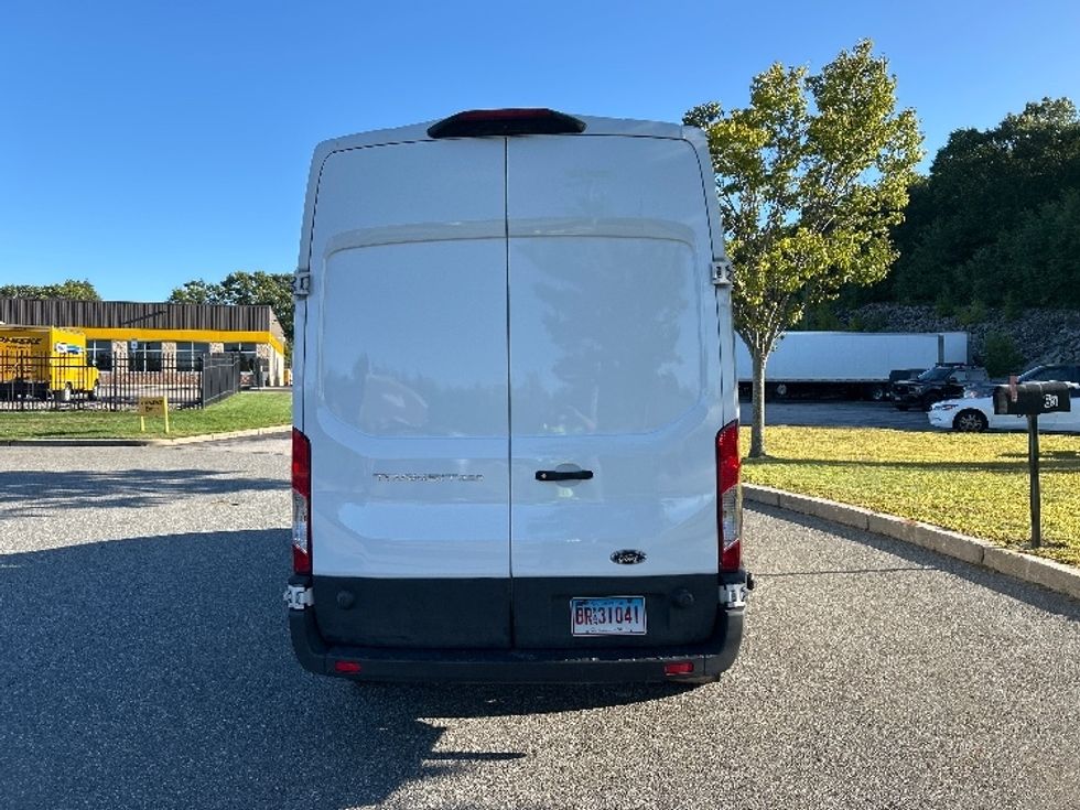 Cargo Van (Panel Van)-Light and Medium Duty Trucks-Ford-2022-Transit 250-Franklin-MA-135,750\n\t\tmiles-$ 28,250 - Image 7