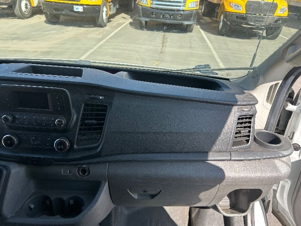 Cargo Van (Panel Van)-Light and Medium Duty Trucks-Ford-2022-Transit 250-Fresno-CA-104,143\n\t\tmiles-$ 34,250 - Image 20