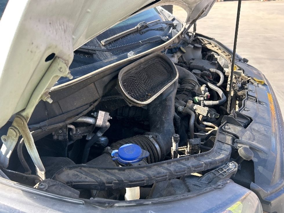 Cargo Van (Panel Van)-Light and Medium Duty Trucks-Ford-2022-Transit 250-Fresno-CA-104,143\n\t\tmiles-$ 34,250 - Image 22