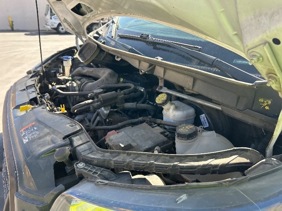 Cargo Van (Panel Van)-Light and Medium Duty Trucks-Ford-2022-Transit 250-Fresno-CA-104,143\n\t\tmiles-$ 34,250 - Image 23