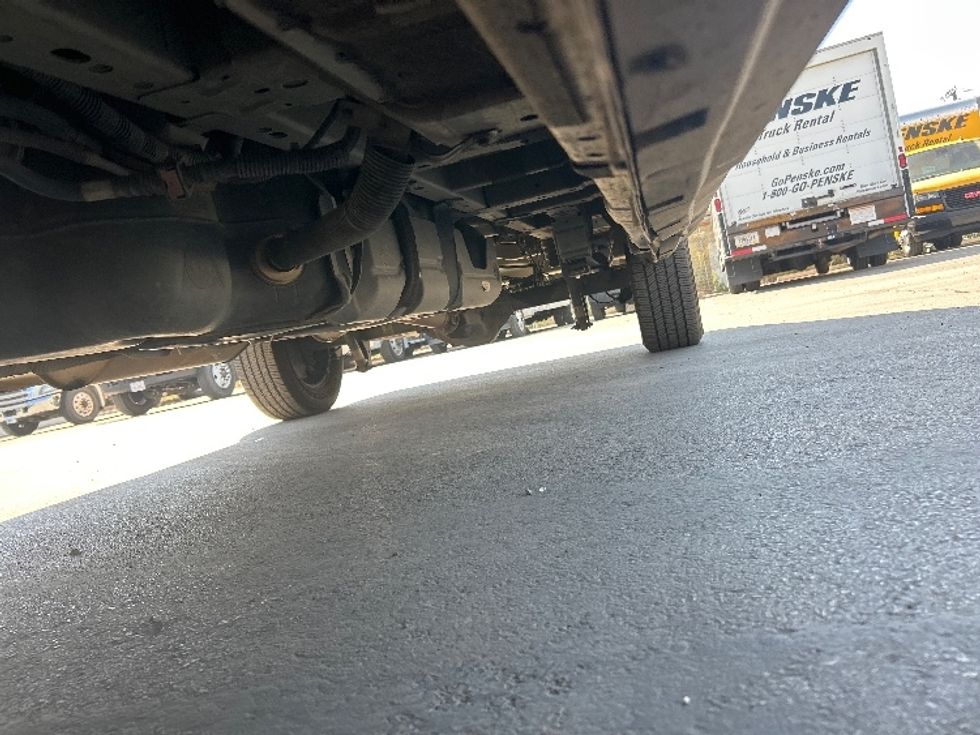 Cargo Van (Panel Van)-Light and Medium Duty Trucks-Ford-2022-Transit 250-Fresno-CA-104,143\n\t\tmiles-$ 34,250 - Image 5