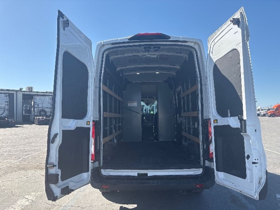 Cargo Van (Panel Van)-Light and Medium Duty Trucks-Ford-2022-Transit 250-Fresno-CA-109,698\n\t\tmiles-$ 34,500 - Image 8