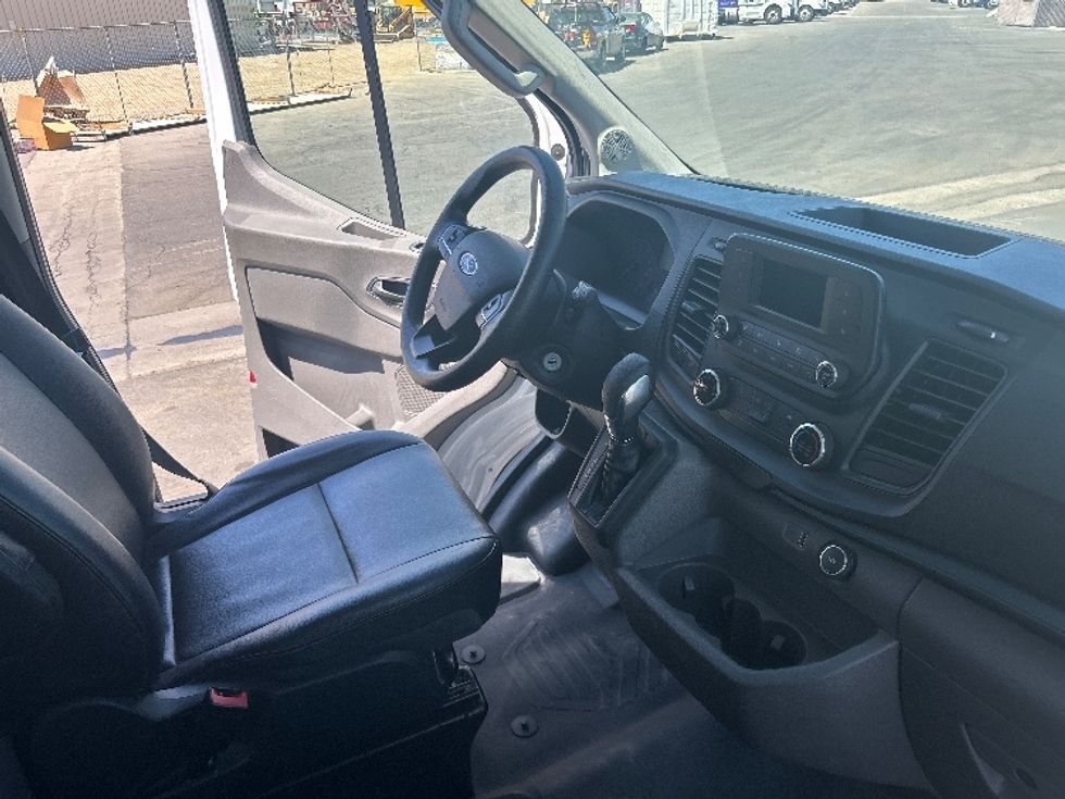 Cargo Van (Panel Van)-Light and Medium Duty Trucks-Ford-2022-Transit 250-Fresno-CA-64,564\n\t\tmiles-$ 38,250 - Image 21