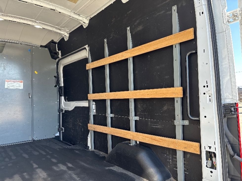 Cargo Van (Panel Van)-Light and Medium Duty Trucks-Ford-2022-Transit 250-Fresno-CA-72,064\n\t\tmiles-$ 40,250 - Image 10