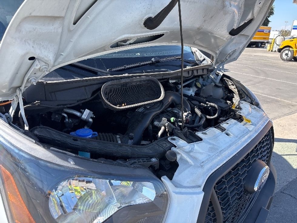 Cargo Van (Panel Van)-Light and Medium Duty Trucks-Ford-2022-Transit 250-Fresno-CA-72,064\n\t\tmiles-$ 40,250 - Image 21