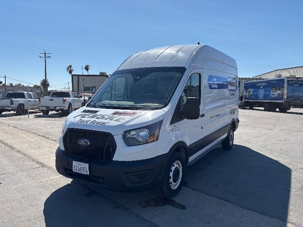 Cargo Van (Panel Van)-Light and Medium Duty Trucks-Ford-2022-Transit 250-Fresno-CA-72,064\n\t\tmiles-$ 40,250 - Image 3