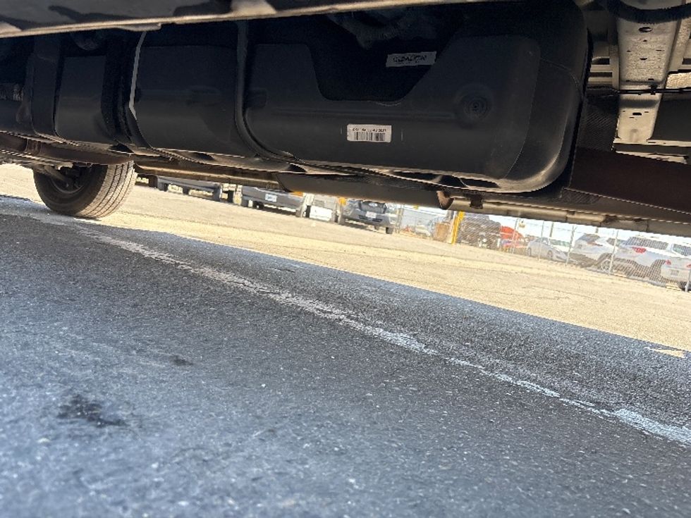 Cargo Van (Panel Van)-Light and Medium Duty Trucks-Ford-2022-Transit 250-Fresno-CA-72,064\n\t\tmiles-$ 40,250 - Image 5