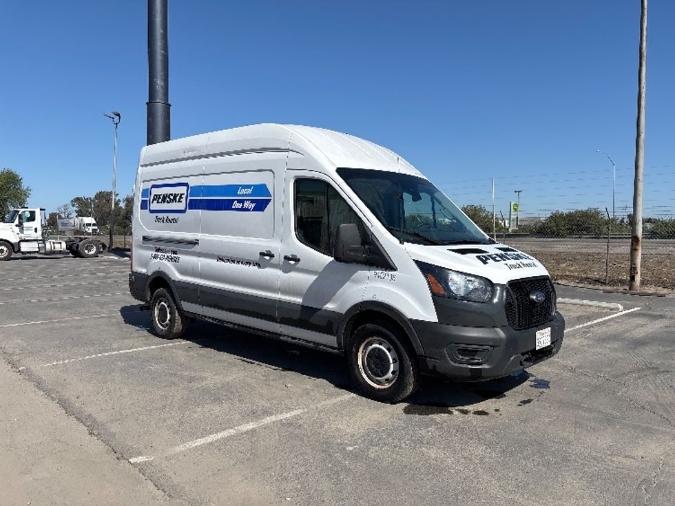 Cargo Van (Panel Van)-Light and Medium Duty Trucks-Ford-2022-Transit 250-Fresno-CA-80,386\n\t\tmiles-$ 37,750 - Image 1