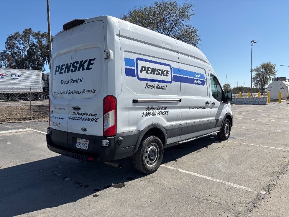 Cargo Van (Panel Van)-Light and Medium Duty Trucks-Ford-2022-Transit 250-Fresno-CA-80,386\n\t\tmiles-$ 37,750 - Image 12