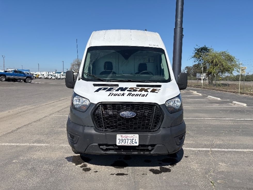 Cargo Van (Panel Van)-Light and Medium Duty Trucks-Ford-2022-Transit 250-Fresno-CA-80,386\n\t\tmiles-$ 37,750 - Image 2