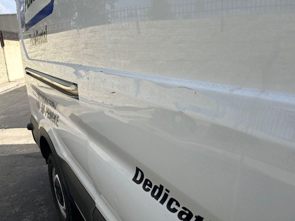 Cargo Van (Panel Van)-Light and Medium Duty Trucks-Ford-2022-Transit 250-Fresno-CA-91,071\n\t\tmiles-$ 35,750 - Image 24