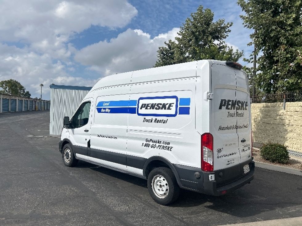 Cargo Van (Panel Van)-Light and Medium Duty Trucks-Ford-2022-Transit 250-Fresno-CA-91,071\n\t\tmiles-$ 35,750 - Image 5