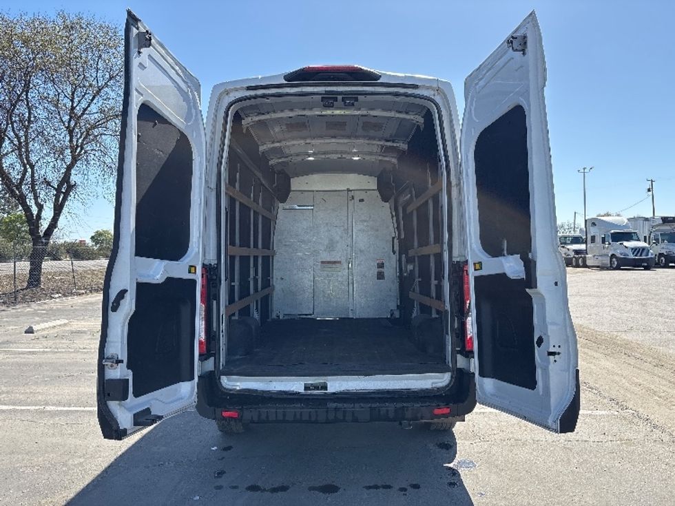 Cargo Van (Panel Van)-Light and Medium Duty Trucks-Ford-2022-Transit 250-Fresno-CA-96,902\n\t\tmiles-$ 35,250 - Image 8