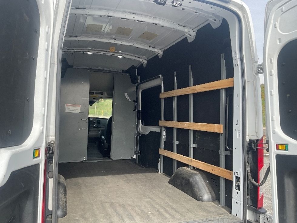 Cargo Van (Panel Van)-Light and Medium Duty Trucks-Ford-2022-Transit 250-Fresno-CA-96,984\n\t\tmiles-$ 36,250 - Image 12