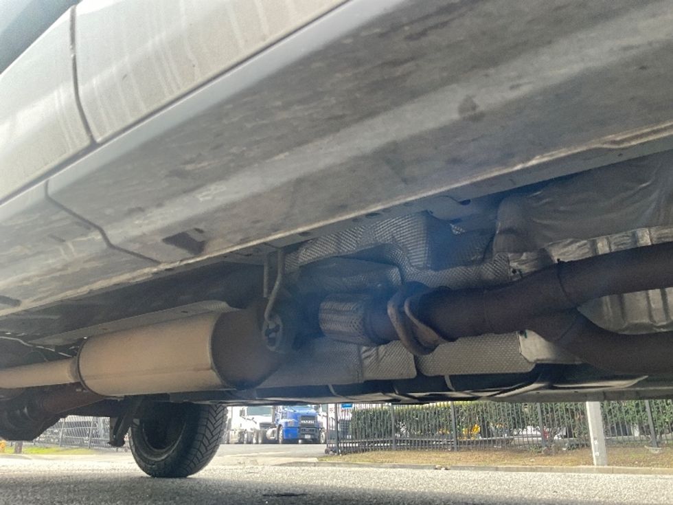 Cargo Van (Panel Van)-Light and Medium Duty Trucks-Ford-2022-Transit 250-Fresno-CA-96,984\n\t\tmiles-$ 36,250 - Image 14