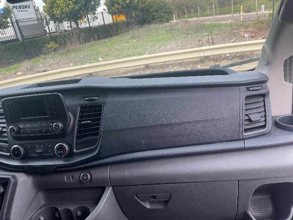 Cargo Van (Panel Van)-Light and Medium Duty Trucks-Ford-2022-Transit 250-Fresno-CA-96,984\n\t\tmiles-$ 36,250 - Image 21