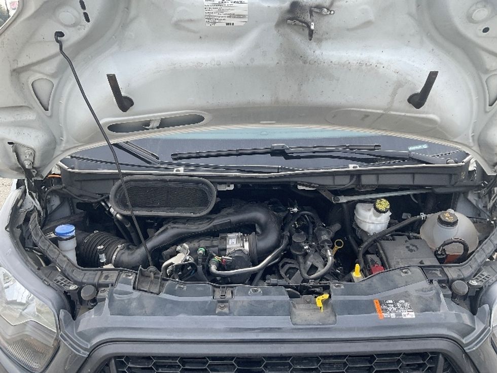 Cargo Van (Panel Van)-Light and Medium Duty Trucks-Ford-2022-Transit 250-Fresno-CA-96,984\n\t\tmiles-$ 36,250 - Image 25