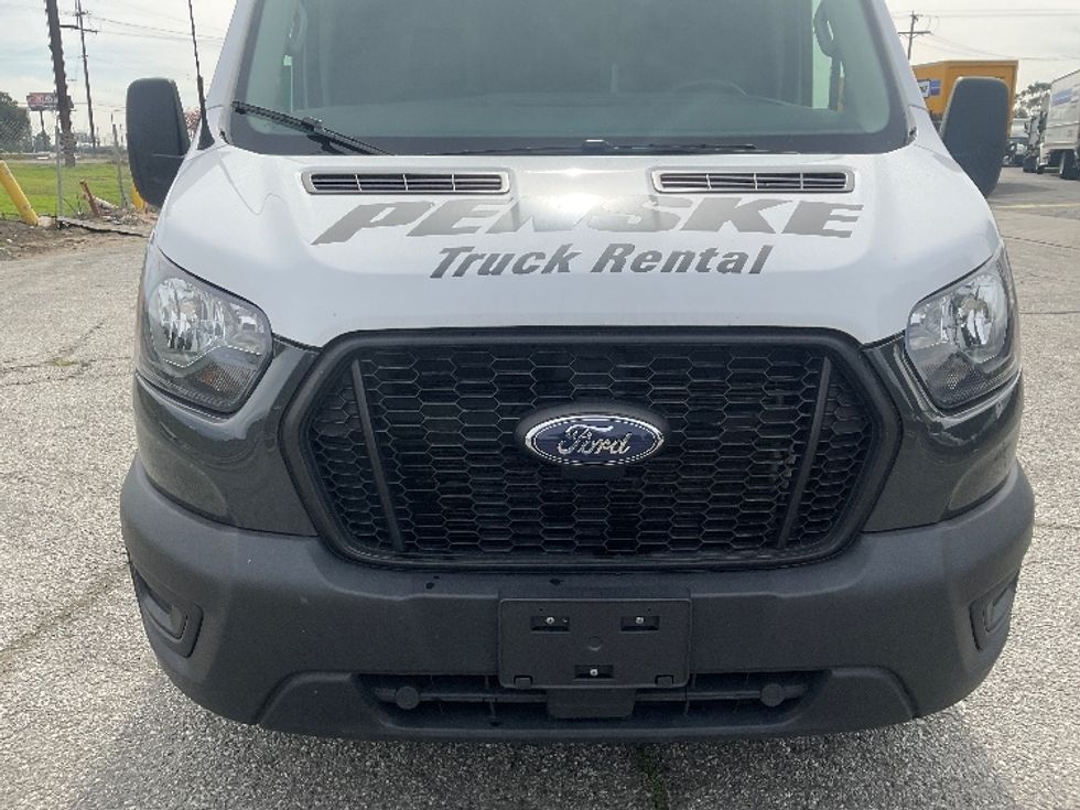 Cargo Van (Panel Van)-Light and Medium Duty Trucks-Ford-2022-Transit 250-Fresno-CA-96,984\n\t\tmiles-$ 36,250 - Image 26