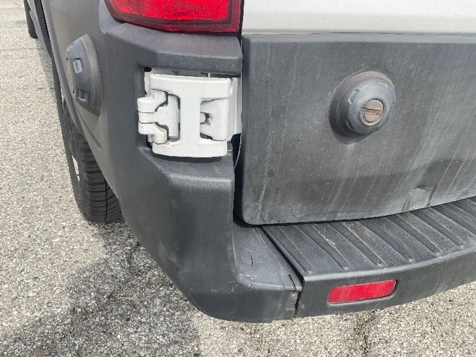 Cargo Van (Panel Van)-Light and Medium Duty Trucks-Ford-2022-Transit 250-Fresno-CA-96,984\n\t\tmiles-$ 36,250 - Image 28