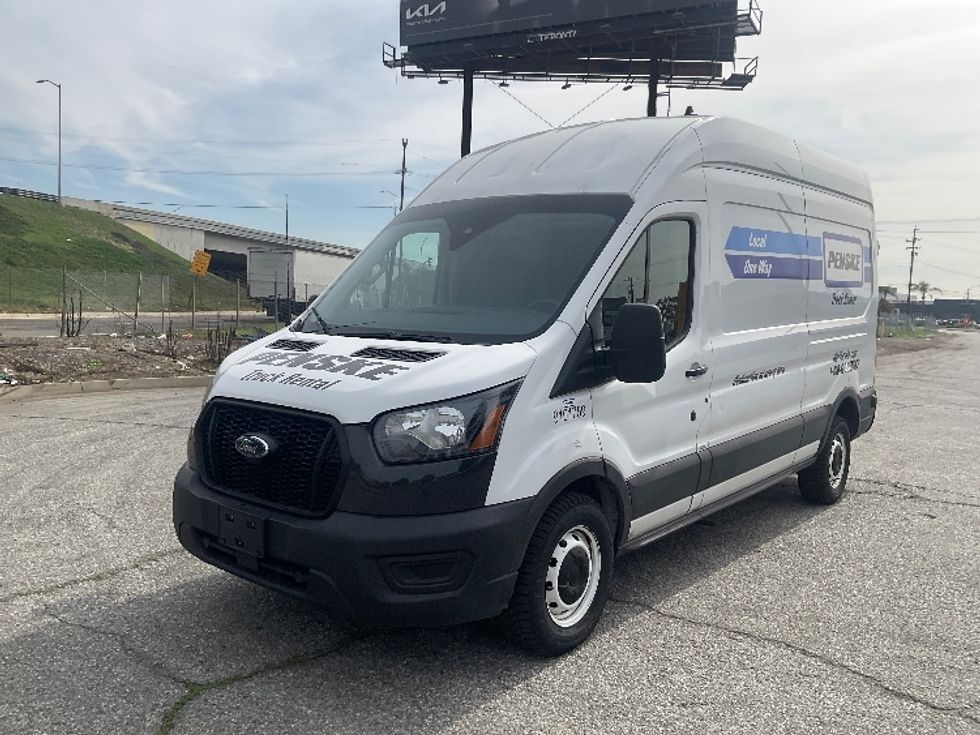 Cargo Van (Panel Van)-Light and Medium Duty Trucks-Ford-2022-Transit 250-Fresno-CA-96,984\n\t\tmiles-$ 36,250 - Image 3