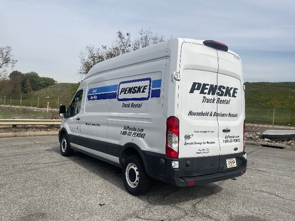 Cargo Van (Panel Van)-Light and Medium Duty Trucks-Ford-2022-Transit 250-Fresno-CA-96,984\n\t\tmiles-$ 36,250 - Image 6