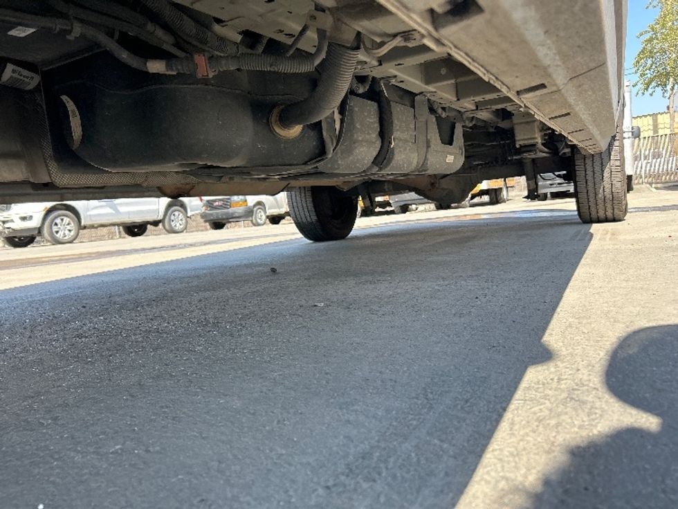 Cargo Van (Panel Van)-Light and Medium Duty Trucks-Ford-2022-Transit 250-Fresno-CA-98,691\n\t\tmiles-$ 36,500 - Image 5