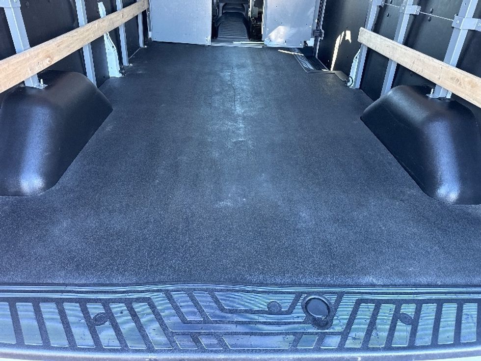 Cargo Van (Panel Van)-Light and Medium Duty Trucks-Ford-2022-Transit 250-Gahanna-OH-114,383\n\t\tmiles-$ 32,250 - Image 10