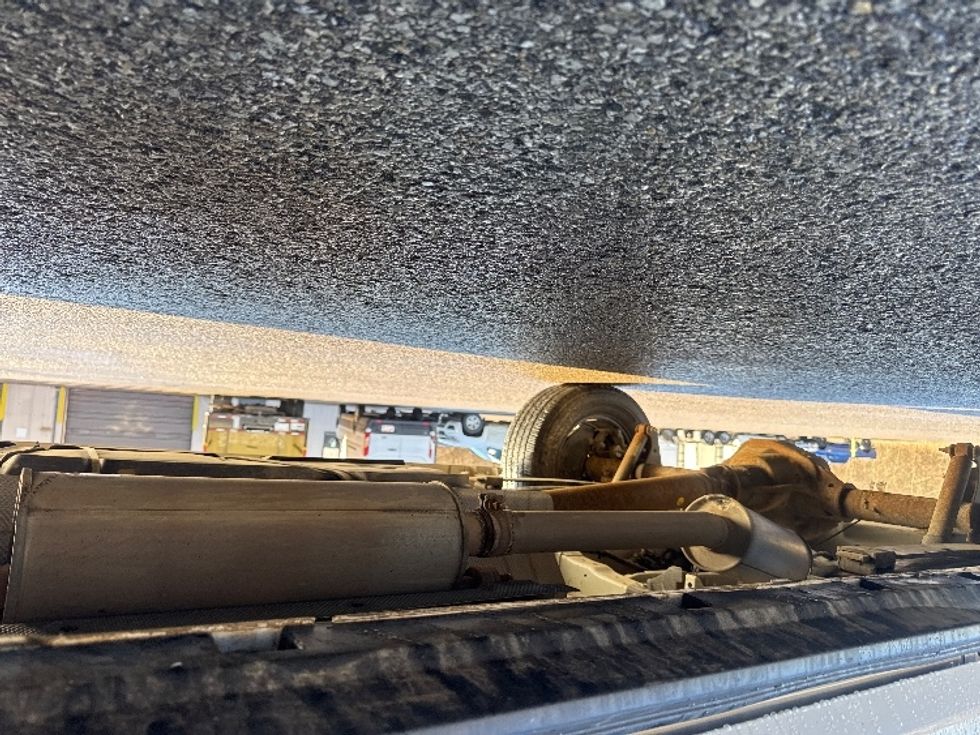 Cargo Van (Panel Van)-Light and Medium Duty Trucks-Ford-2022-Transit 250-Gahanna-OH-114,383\n\t\tmiles-$ 32,250 - Image 14