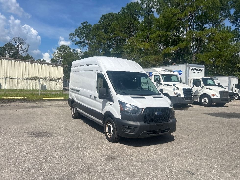 Cargo Van (Panel Van)-Light and Medium Duty Trucks-Ford-2022-Transit 250-Gainesville-FL-82,618\n\t\tmiles-$ 36,500 - Image 1