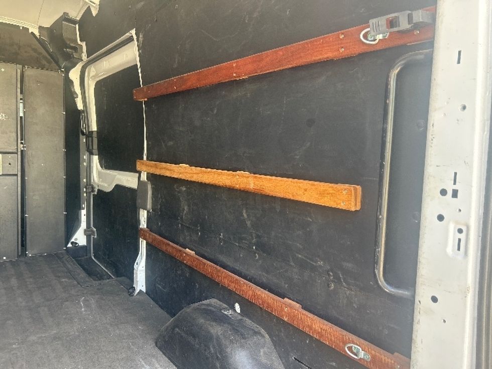Cargo Van (Panel Van)-Light and Medium Duty Trucks-Ford-2022-Transit 250-Gainesville-FL-82,618\n\t\tmiles-$ 36,500 - Image 11