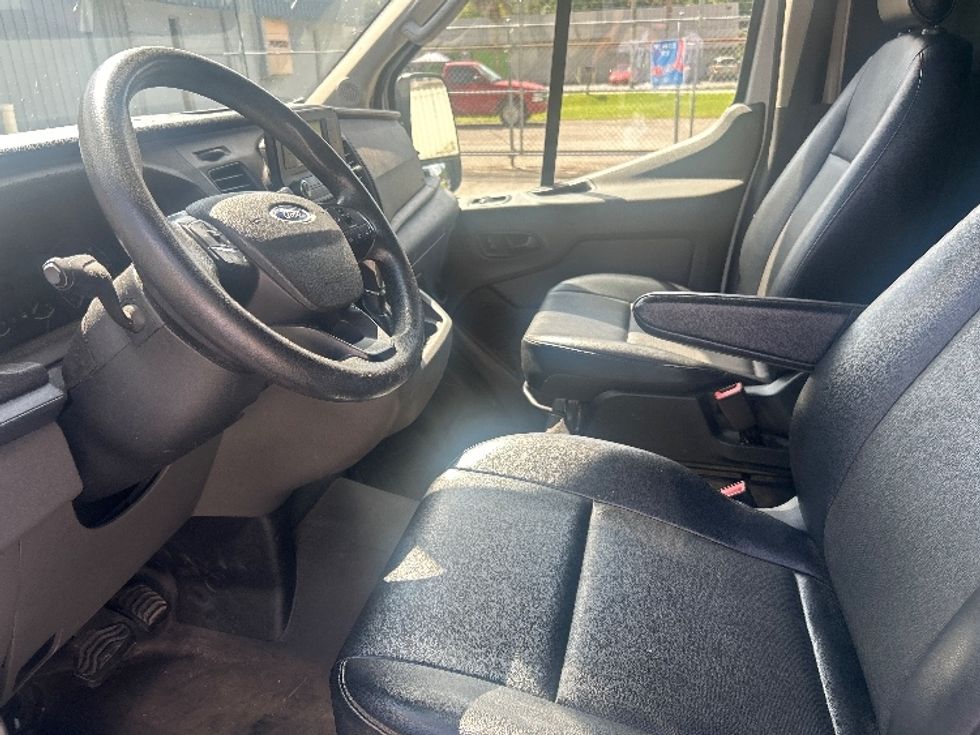 Cargo Van (Panel Van)-Light and Medium Duty Trucks-Ford-2022-Transit 250-Gainesville-FL-82,618\n\t\tmiles-$ 36,500 - Image 16