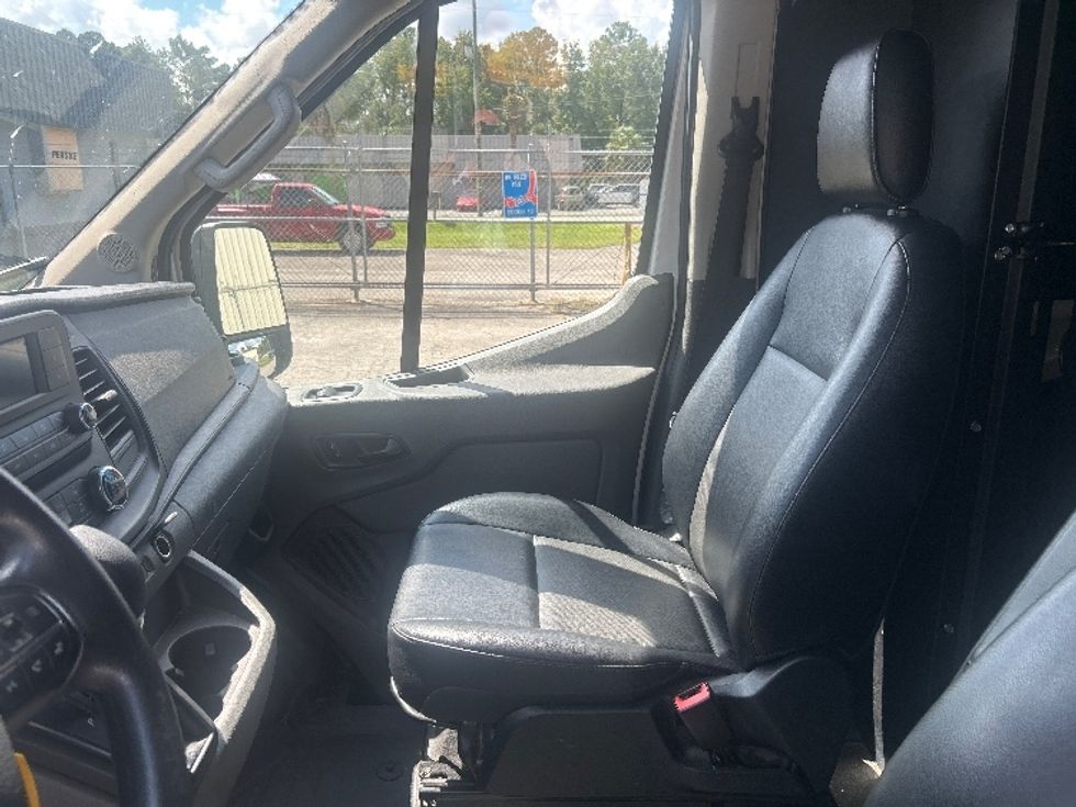 Cargo Van (Panel Van)-Light and Medium Duty Trucks-Ford-2022-Transit 250-Gainesville-FL-82,618\n\t\tmiles-$ 36,500 - Image 18
