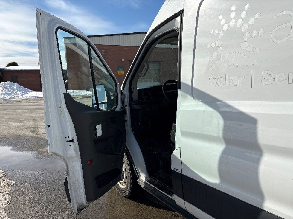 Cargo Van (Panel Van)-Light and Medium Duty Trucks-Ford-2022-Transit 250-Gansevoort-NY-66,779\n\t\tmiles-$ 37,250 - Image 13