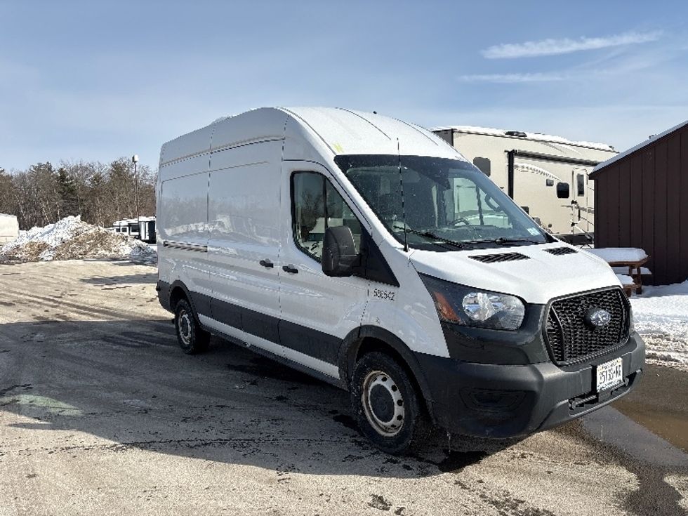Cargo Van (Panel Van)-Light and Medium Duty Trucks-Ford-2022-Transit 250-Gansevoort-NY-66,779\n\t\tmiles-$ 37,250 - Image 3