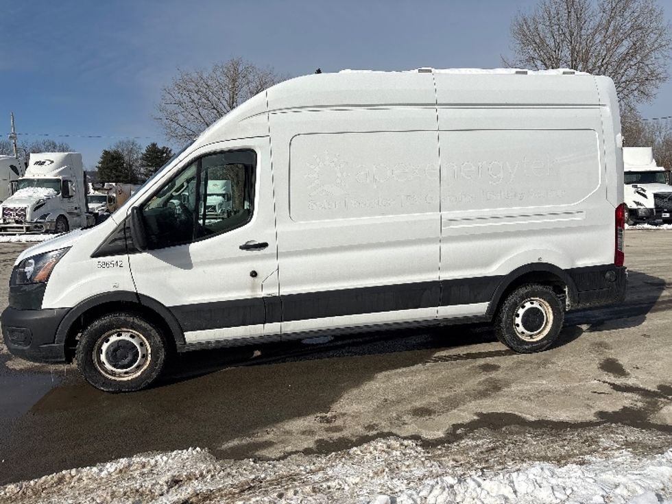 Cargo Van (Panel Van)-Light and Medium Duty Trucks-Ford-2022-Transit 250-Gansevoort-NY-66,779\n\t\tmiles-$ 37,250 - Image 4