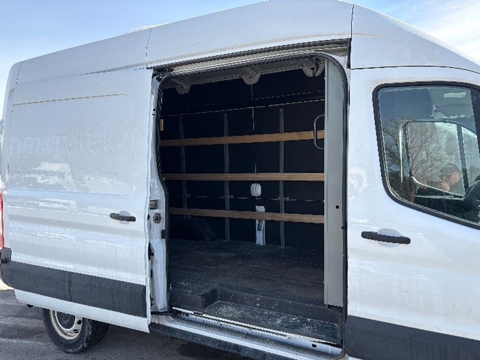 Cargo Van (Panel Van)-Light and Medium Duty Trucks-Ford-2022-Transit 250-Gansevoort-NY-66,779\n\t\tmiles-$ 37,250 - Image 9