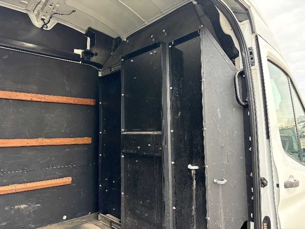 Cargo Van (Panel Van)-Light and Medium Duty Trucks-Ford-2022-Transit 250-Gansevoort-NY-75,528\n\t\tmiles-$ 39,000 - Image 10