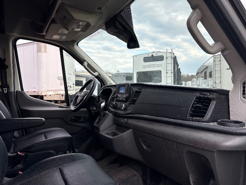 Cargo Van (Panel Van)-Light and Medium Duty Trucks-Ford-2022-Transit 250-Gansevoort-NY-75,528\n\t\tmiles-$ 39,000 - Image 16