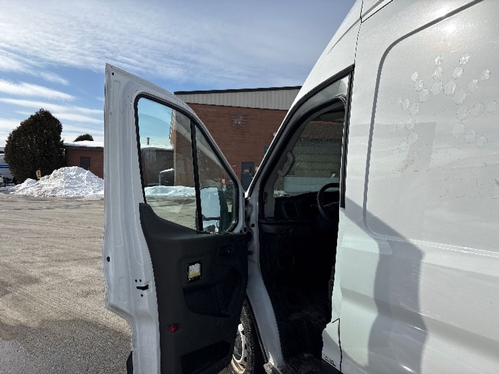 Cargo Van (Panel Van)-Light and Medium Duty Trucks-Ford-2022-Transit 250-Gansevoort-NY-99,569\n\t\tmiles-$ 34,250 - Image 14