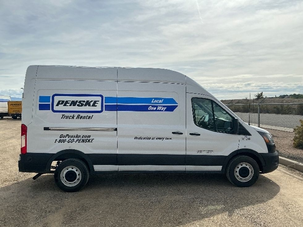 Cargo Van (Panel Van)-Light and Medium Duty Trucks-Ford-2022-Transit 250-Grand Junction-CO-102,264\n\t\tmiles-$ 34,500 - Image 15