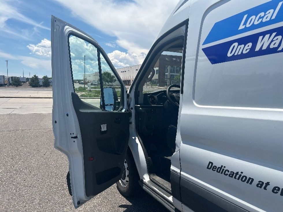 Cargo Van (Panel Van)-Light and Medium Duty Trucks-Ford-2022-Transit 250-Greeley-CO-67,144\n\t\tmiles-$ 39,750 - Image 16