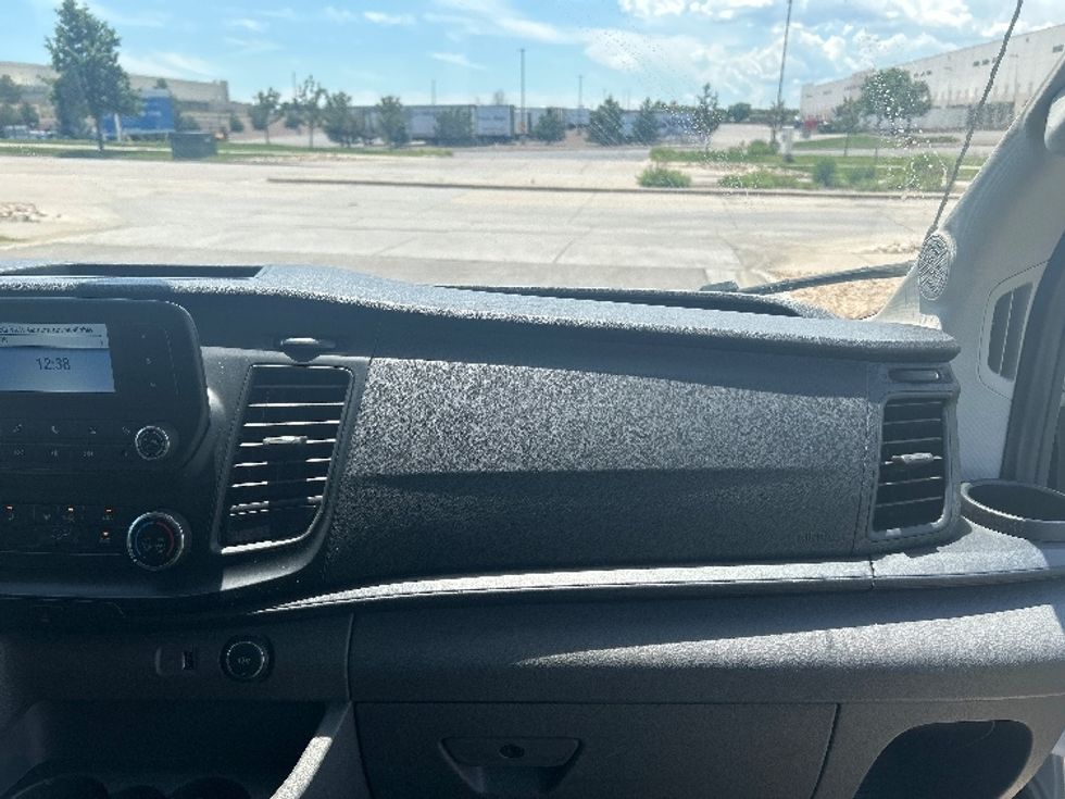 Cargo Van (Panel Van)-Light and Medium Duty Trucks-Ford-2022-Transit 250-Greeley-CO-67,144\n\t\tmiles-$ 39,750 - Image 21