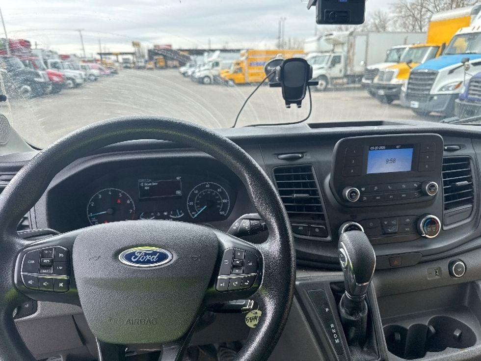 Cargo Van (Panel Van)-Light and Medium Duty Trucks-Ford-2022-Transit 250-Greeley-CO-72,172\n\t\tmiles-$ 38,750 - Image 15