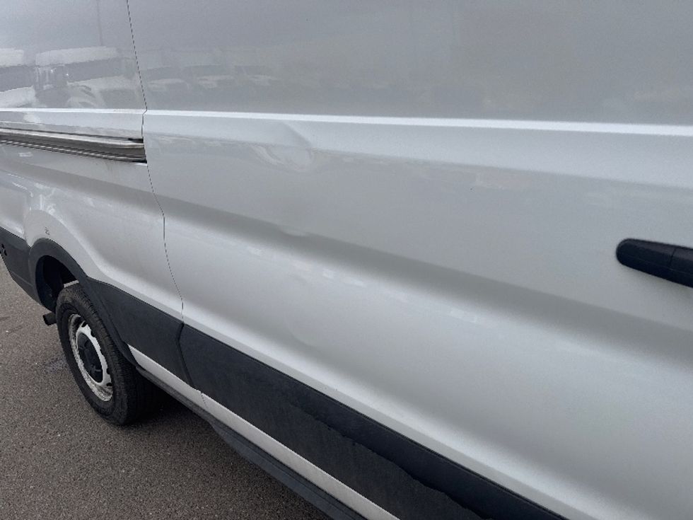 Cargo Van (Panel Van)-Light and Medium Duty Trucks-Ford-2022-Transit 250-Greeley-CO-72,172\n\t\tmiles-$ 38,750 - Image 22