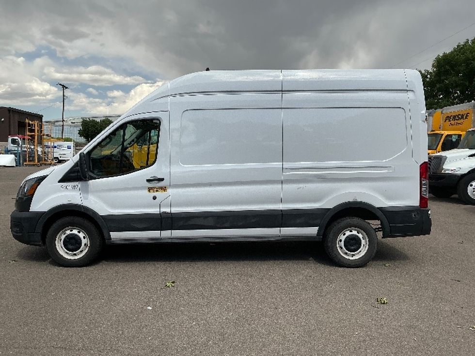 Cargo Van (Panel Van)-Light and Medium Duty Trucks-Ford-2022-Transit 250-Greeley-CO-74,648\n\t\tmiles-$ 38,500 - Image 4