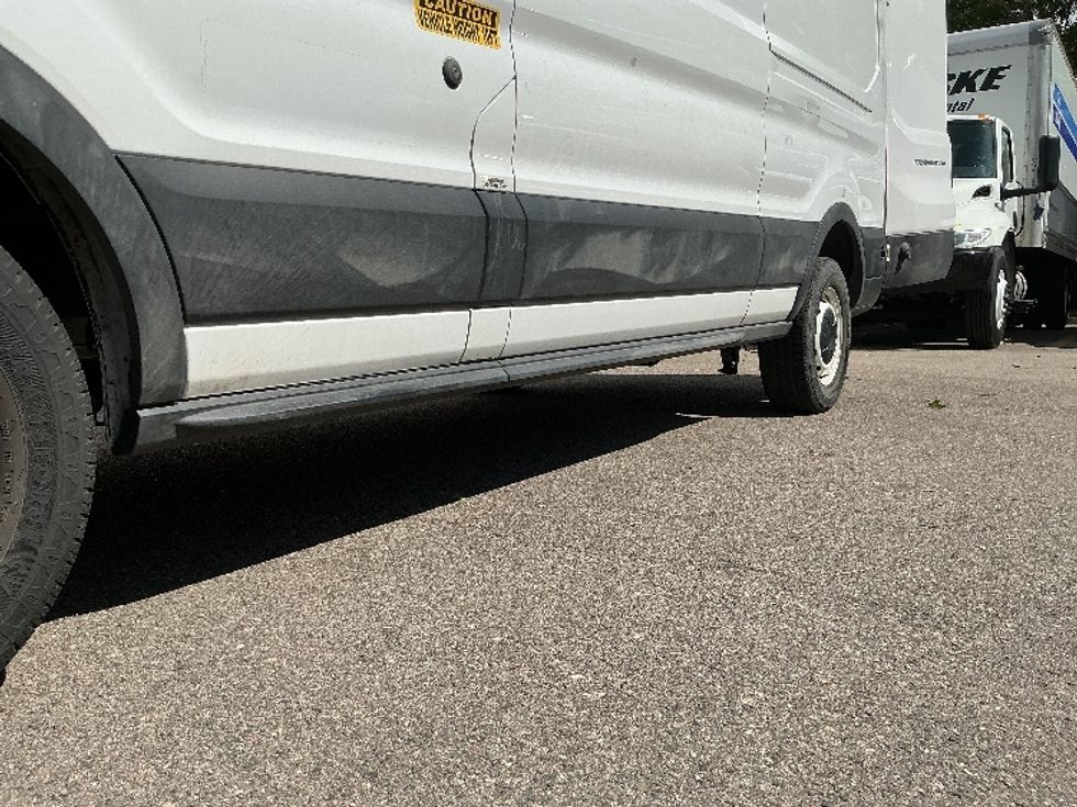 Cargo Van (Panel Van)-Light and Medium Duty Trucks-Ford-2022-Transit 250-Greeley-CO-74,648\n\t\tmiles-$ 38,500 - Image 5