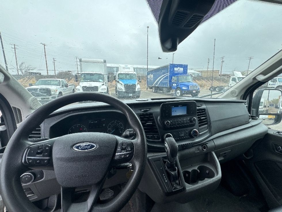 Cargo Van (Panel Van)-Light and Medium Duty Trucks-Ford-2022-Transit 250-Greeley-CO-75,037\n\t\tmiles-$ 38,250 - Image 16